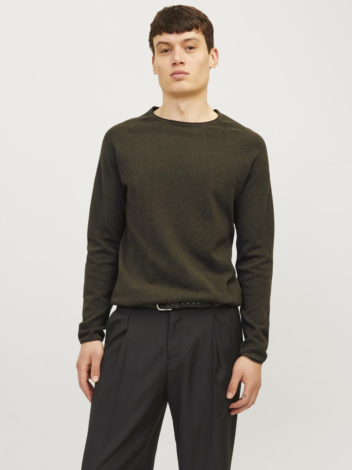 model_shot-front